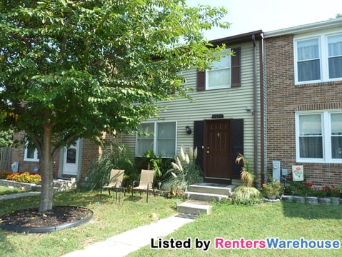 8052 Croydon Way in Pasadena, MD - Building Photo - Building Photo