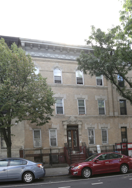 2167 Bedford Ave in Brooklyn, NY - Building Photo