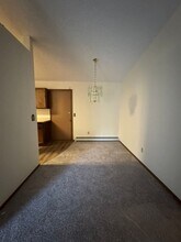 3041 Timberbrook Dr in North Pole, AK - Building Photo - Building Photo