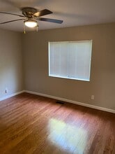 12031 Jerries Ln in Florissant, MO - Building Photo - Building Photo