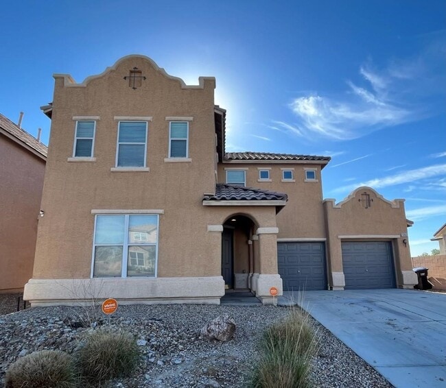 property at 5862 Lakeland Village Dr