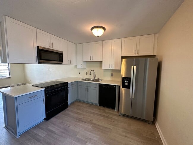 301 S Lipona Rd in Tallahassee, FL - Building Photo - Building Photo