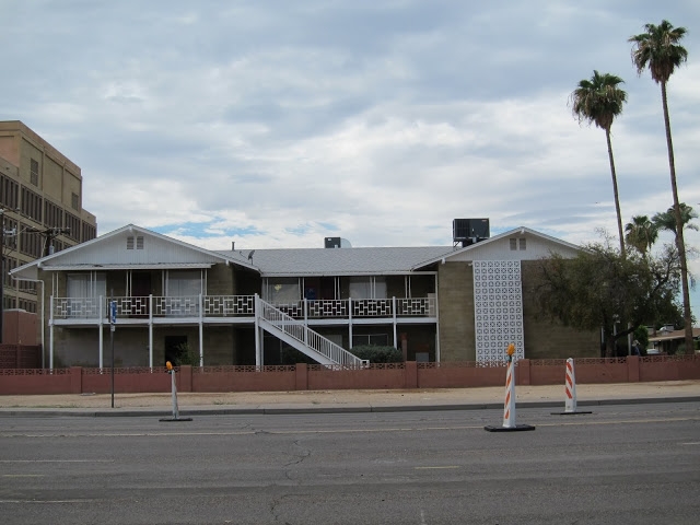 Berridge in Phoenix, AZ - Building Photo