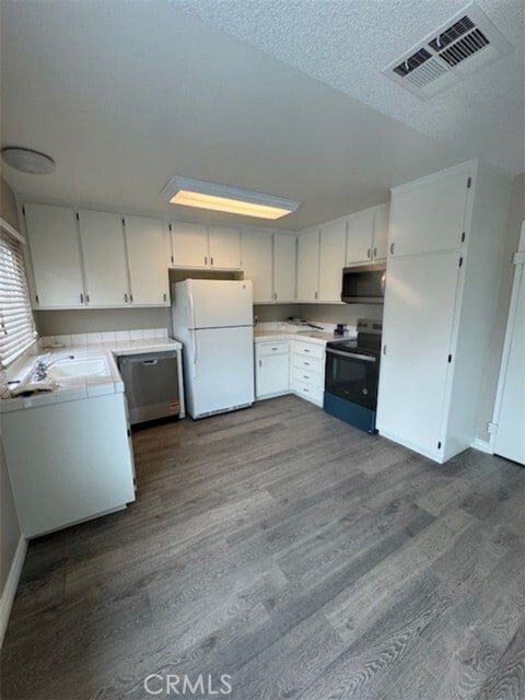 27701 Sandtrap Dr in Menifee, CA - Building Photo - Building Photo