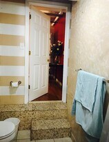 468 Park Dr, Unit c1 in Boston, MA - Building Photo