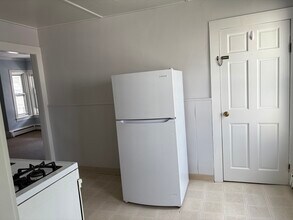 16 Capron St in Attleboro, MA - Building Photo - Building Photo