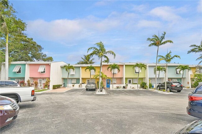 property at 3129 SE Indian St