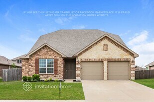 222 Hackney St in Waxahachie, TX - Building Photo