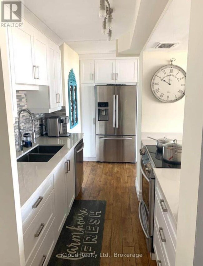 property at 1333 Bloor St