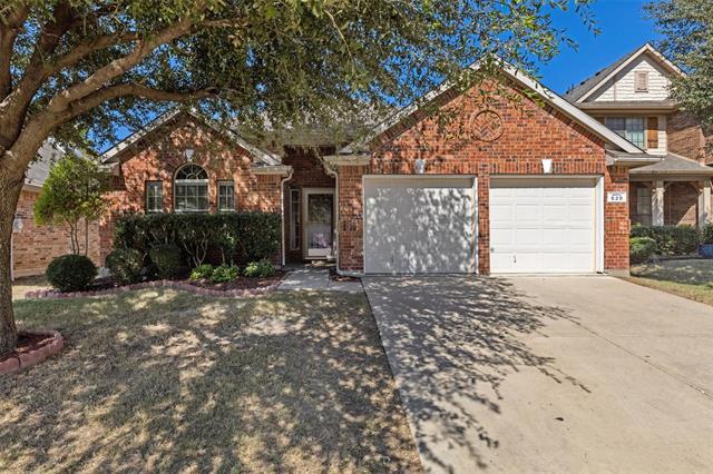 628 Tradewind Dr in Fort Worth, TX - Building Photo