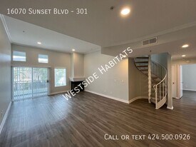 16070 Sunset Blvd in Los Angeles, CA - Building Photo