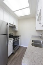 3111 Meade Ave-Unit -Unit 5 in San Diego, CA - Building Photo - Building Photo