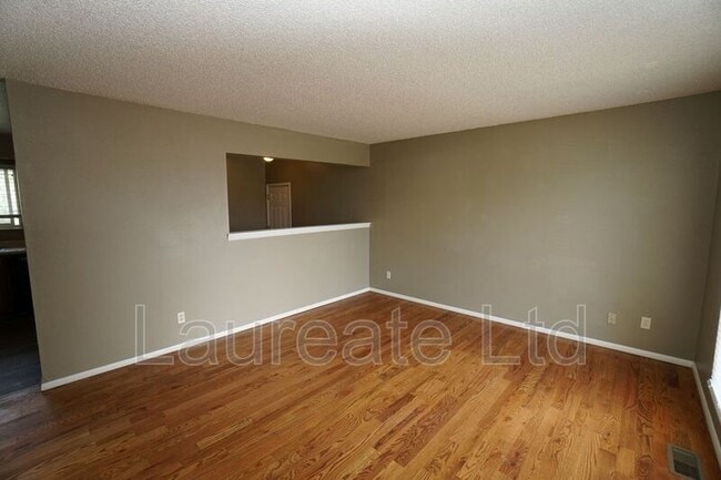 2484 S Laredo St in Aurora, CO - Building Photo - Building Photo