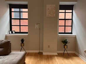 237 Granby St, Unit 37 in Norfolk, VA - Foto de edificio - Building Photo