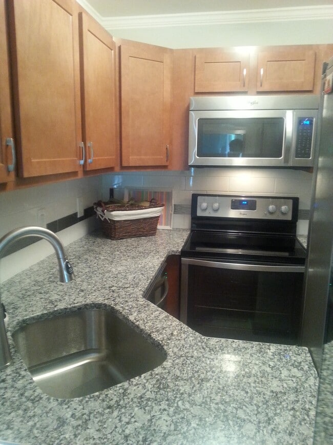 property at 2529 Senator Ct