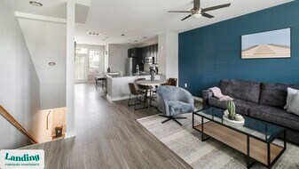 115 Great Lawn Dr in Summerville, SC - Building Photo