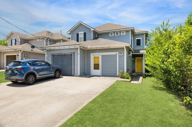 property at 7206 Providence Ave