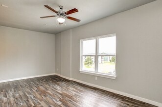 1420 Park Pl in Sherman, TX - Building Photo - Building Photo