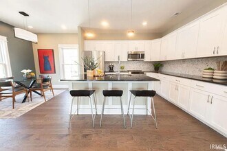 1534 S Piazza Dr in Bloomington, IN - Building Photo - Building Photo