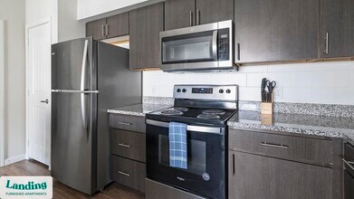 1601 S Heatherwilde Blvd in Pflugerville, TX - Foto de edificio - Building Photo