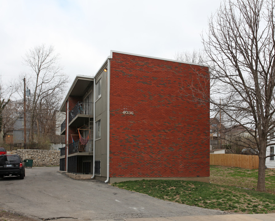 4036 Locust St in Kansas City, MO - Building Photo