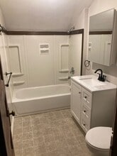 1315 E 8th St in Duluth, MN - Building Photo - Building Photo