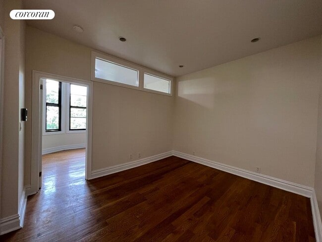 524 W 123rd St in New York, NY - Building Photo - Building Photo