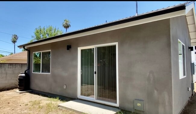 5506 Bevis Ave in Los Angeles, CA - Building Photo - Building Photo