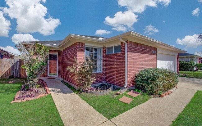 property at 12803 Rockford Dr