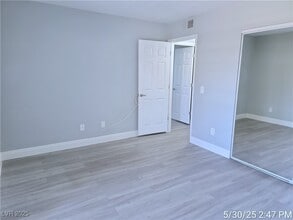 3311 Sunfish Dr in Henderson, NV - Foto de edificio - Building Photo