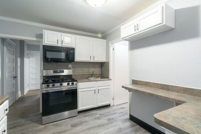property at 105 Shepard Ave