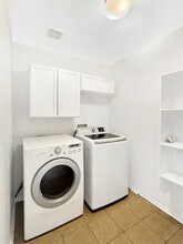 1217 Caroline Dr in Princeton, TX - Foto de edificio - Building Photo