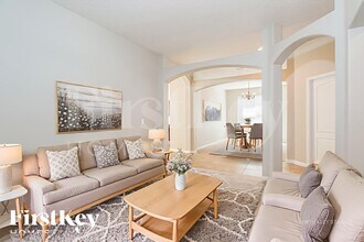 1981 The Oaks Blvd in Kissimmee, FL - Building Photo - Building Photo