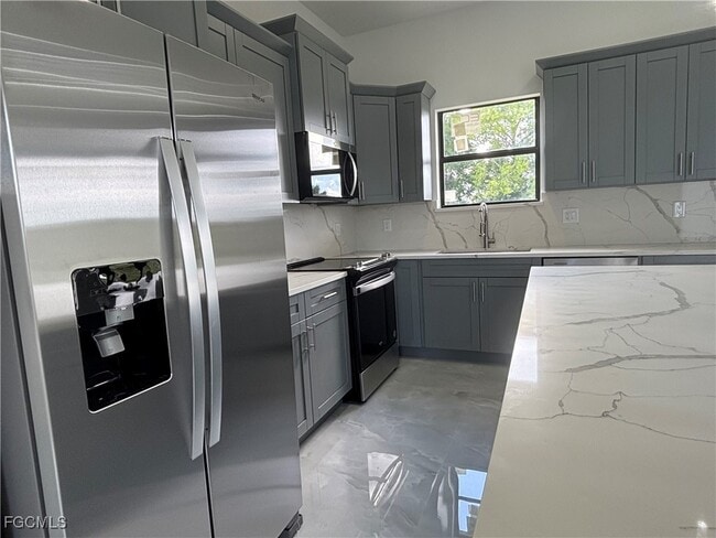 property at 358 Charwood Ave S