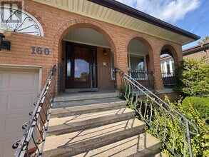 160 Jules Ave in Vaughan, ON - Building Photo - Building Photo
