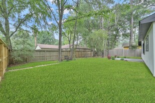 37 E White Willow Cir in Spring, TX - Building Photo - Building Photo