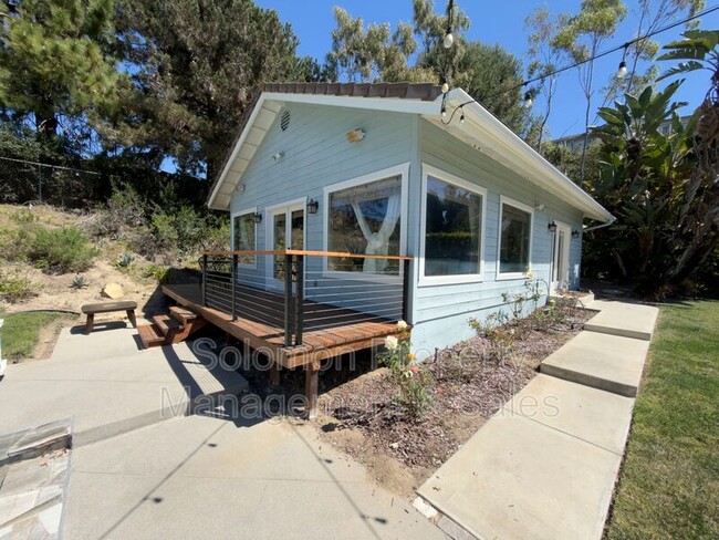 2840 Esturion Pl in Carlsbad, CA - Building Photo - Building Photo