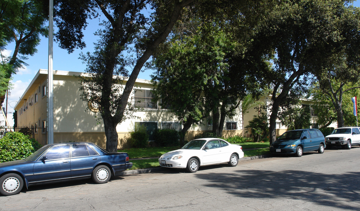 Parkridge Apartments in Westminster, CA - Building Photo