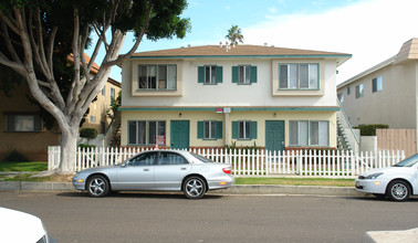 706 N Freeman St in Oceanside, CA - Building Photo - Building Photo