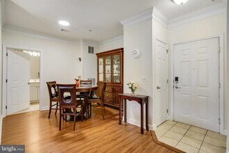 501 Hungerford Dr in Rockville, MD - Building Photo - Building Photo