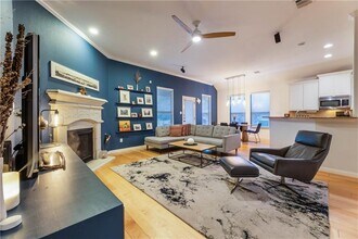 2808 Canyon Valley Run in Pflugerville, TX - Building Photo - Building Photo