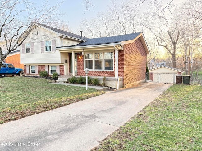 600 Willow Brook Rd in Louisville, KY - Foto de edificio - Building Photo