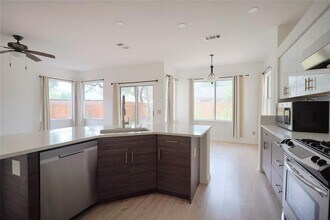 9625 Copper Creek Dr in Austin, TX - Building Photo - Building Photo