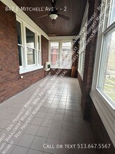 842 E Mitchell Ave in Cincinnati, OH - Building Photo - Building Photo