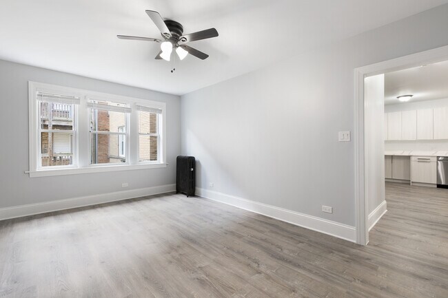 1611 W Juneway Terrace in Chicago, IL - Building Photo - Building Photo