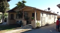 4512 E 57th St in Maywood, CA - Foto de edificio - Building Photo