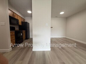 2330 N 44th St in Lincoln, NE - Building Photo - Building Photo
