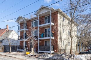4 Armstrong St in Ottawa, ON - Building Photo