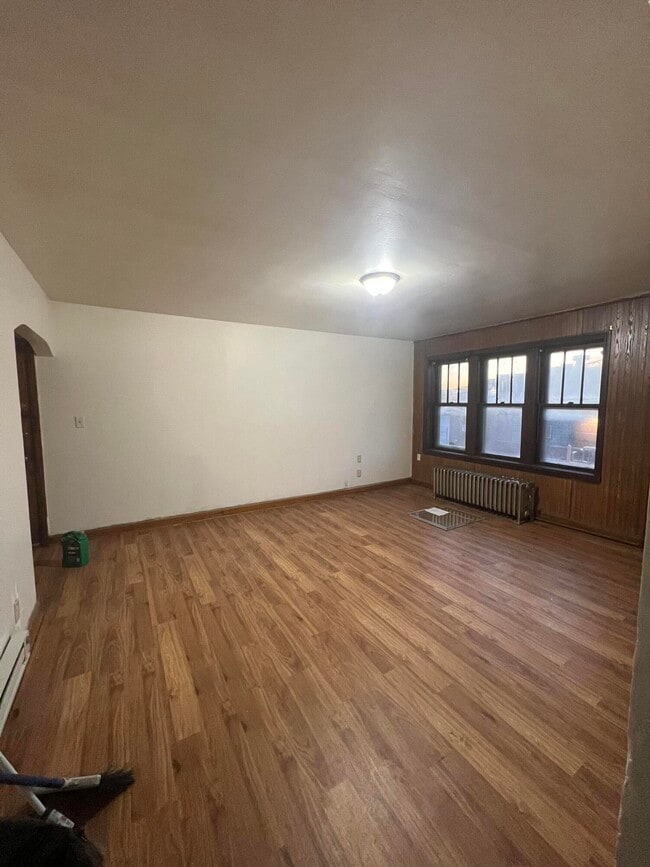 4901 S Packard Ave in Cudahy, WI - Building Photo - Building Photo