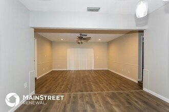 3013 SE Banyan St in Stuart, FL - Building Photo - Building Photo